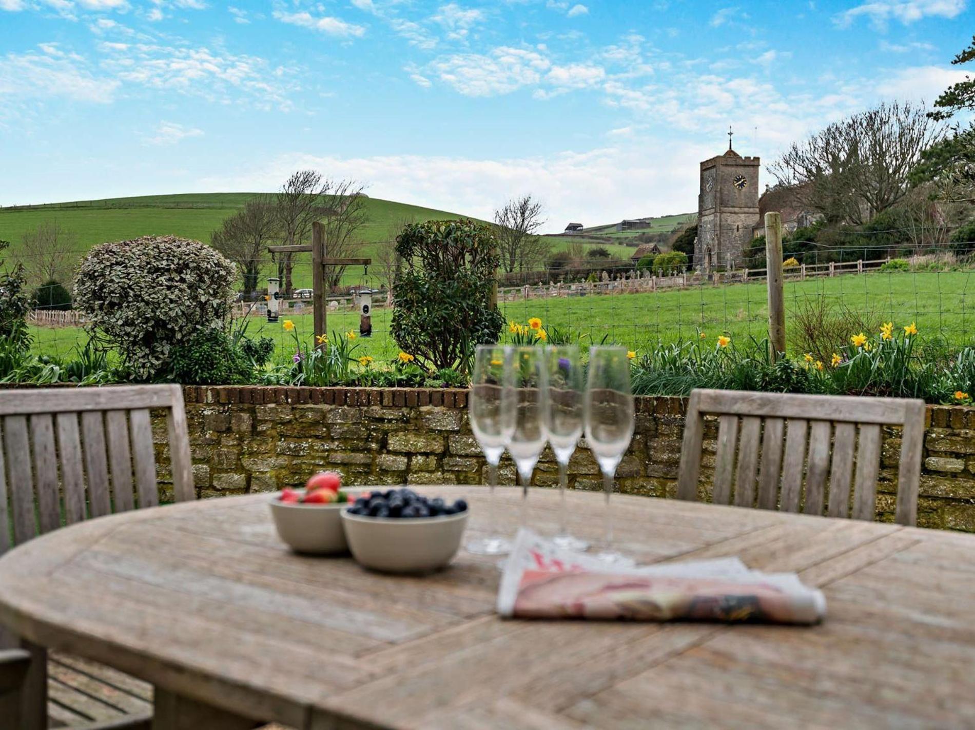 3 Bed In Lulworth Cove Dc139 Villa West Lulworth Exterior photo